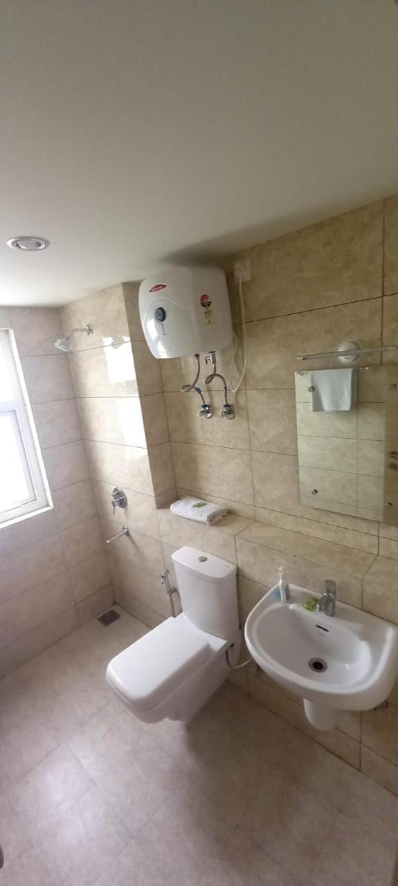 Apartment Dubey Homestay - 500 Meter From Temple
