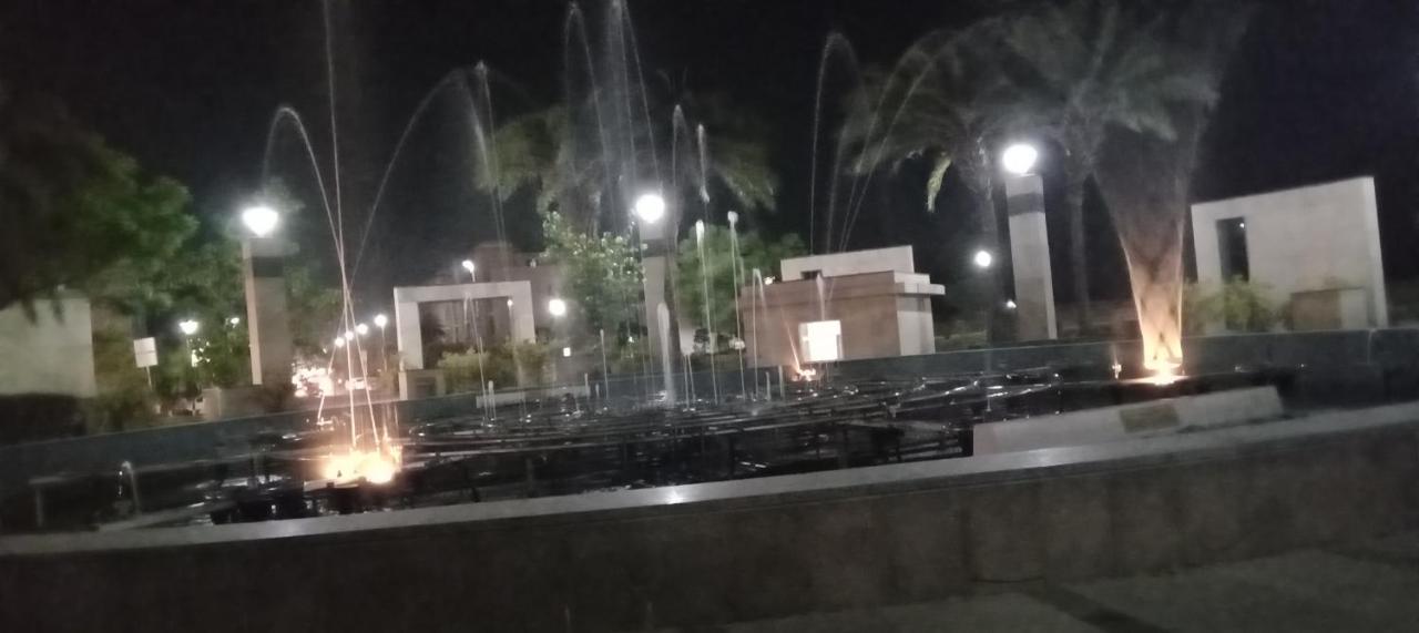 Apartment Dubey Homestay - 500 Meter From Temple Vrindavan